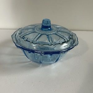 Vintage Depression Glass Candy Dish / Bowl With Lid Beaded Oyster Pearl Sky Blue